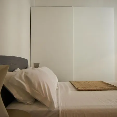 Joivy Fulcorina Apartment Milan