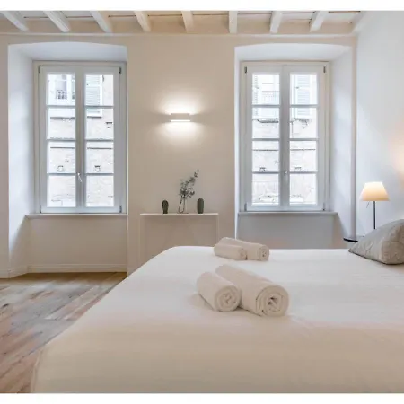 Joivy Fulcorina Apartment *